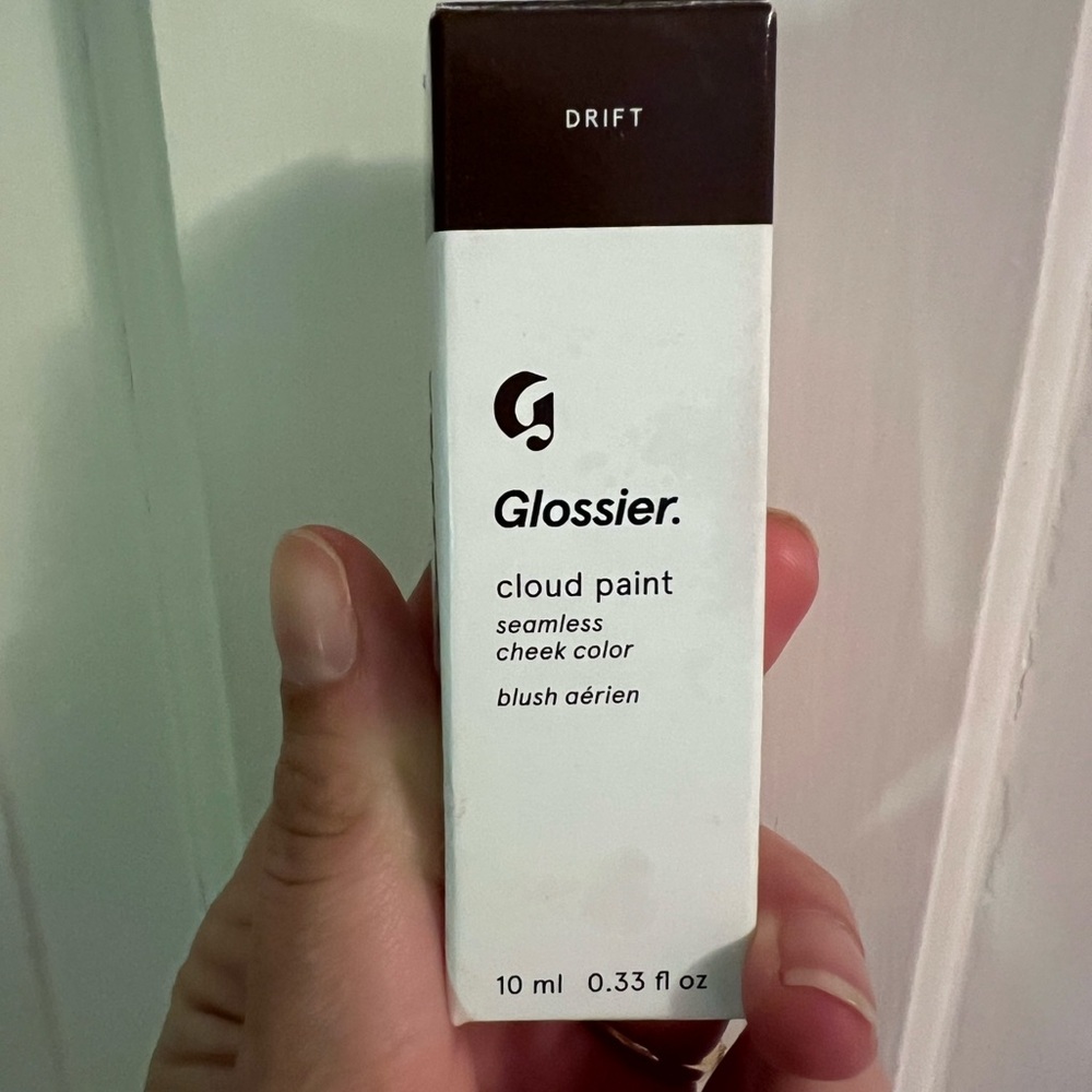 Glossier Cloud Paint Bronzer in shade Drift